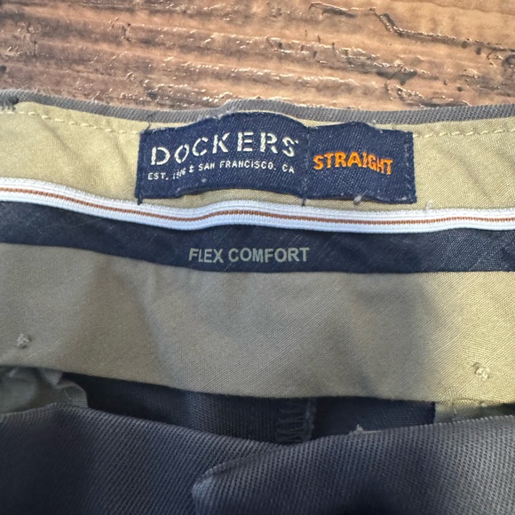 Dockers Men's Gray Flex Comfort Straight Fit Pants, Size 36x34 - Picture 4 of 5